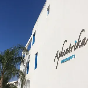 Apartment Aphentrika
